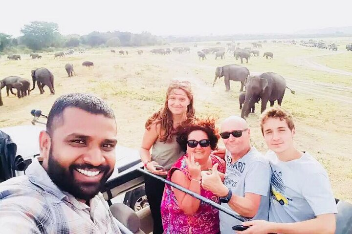 Salut Sri Lanka Tours 